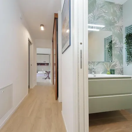 Il Villino Di Adelchi By Domusdimore Apartment *