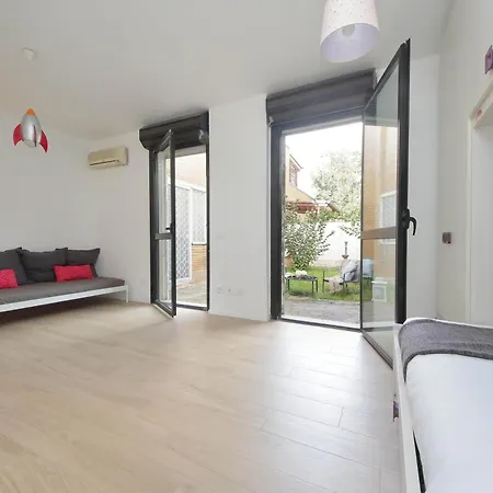 Apartment Il Villino Di Adelchi By Domusdimore *