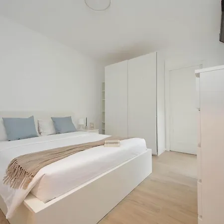 Il Villino Di Adelchi By Domusdimore Apartmán